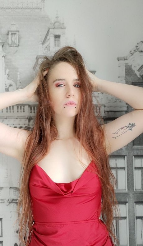 Foto di nudo di fuga di OnlyFans di Isabella