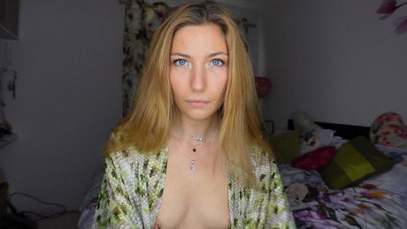 Foto di nudo di fuga di OnlyFans di Stephanie Bonham Carter
