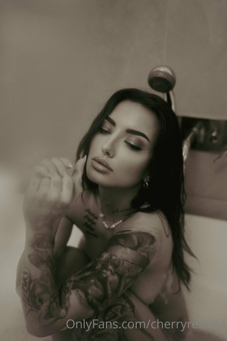 Cherry Rebelle