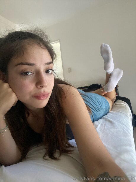 Yanina Girl