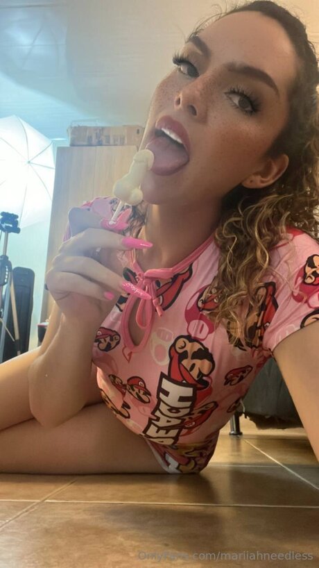 Foto di nudo di fuga di OnlyFans di Mariiahneedless