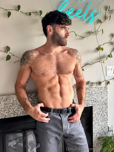 Foto di nudo di fuga di OnlyFans di Kenfeels
