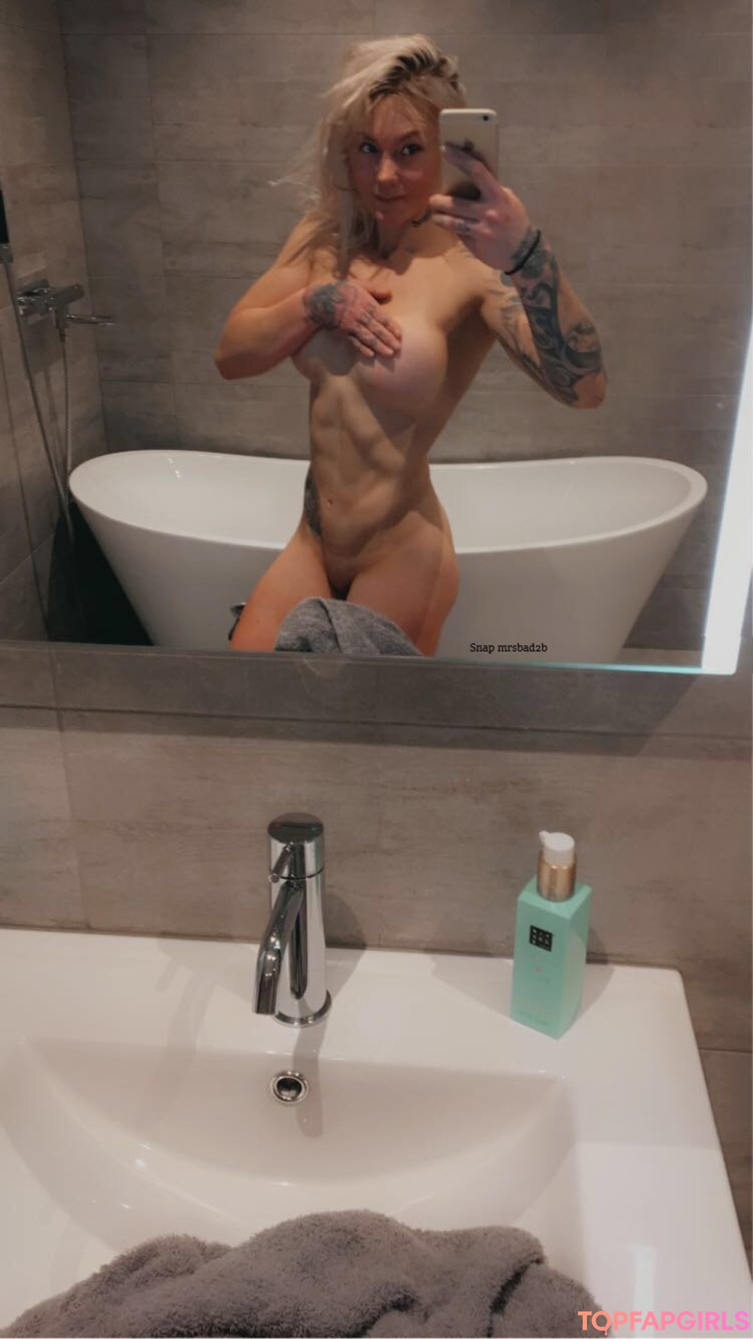 Foto di nudo di fuga di OnlyFans di Pauline Von Schinkel #117 Foto di nudo di fuga di OnlyFans di Pauline Von Schinkel #117