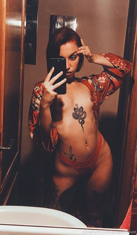 Foto di nudo di fuga di OnlyFans di Pimenta