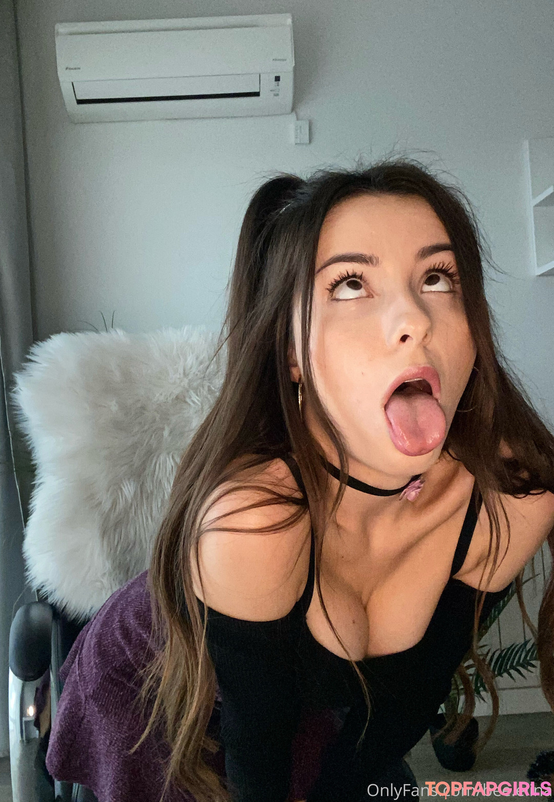 Foto di nudo di fuga di OnlyFans di Elina #69 Foto di nudo di fuga di OnlyFans di Elina #69