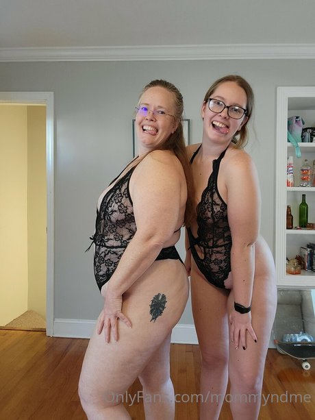 Foto di nudo di fuga di OnlyFans di Faith And Courtney