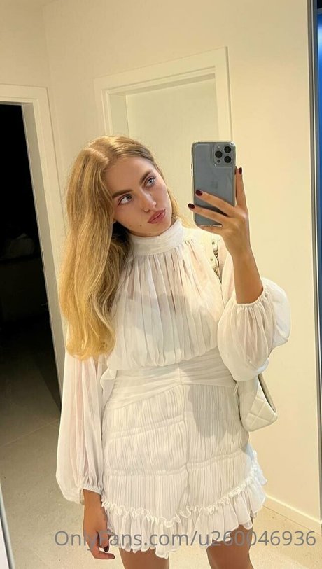 Eva_e