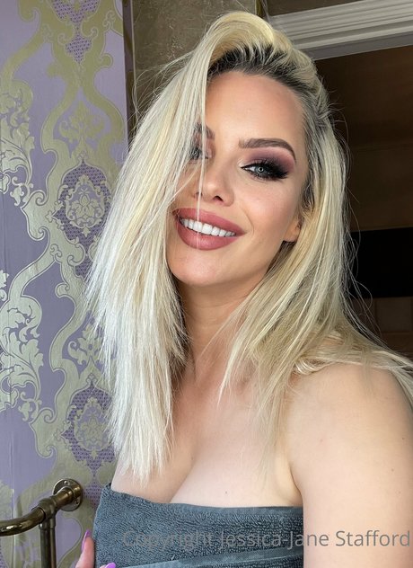 Foto di nudo di fuga di OnlyFans di Jessica Jane