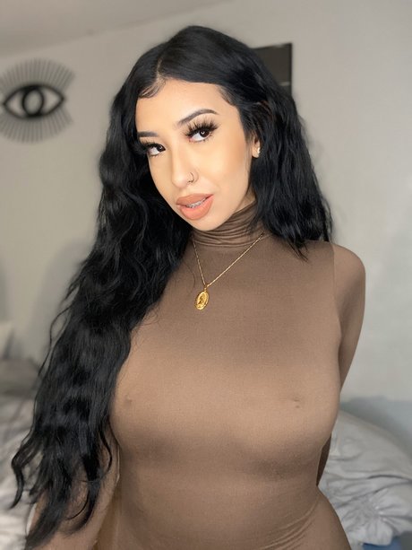 Foto di nudo di fuga di OnlyFans di Me Marlyn