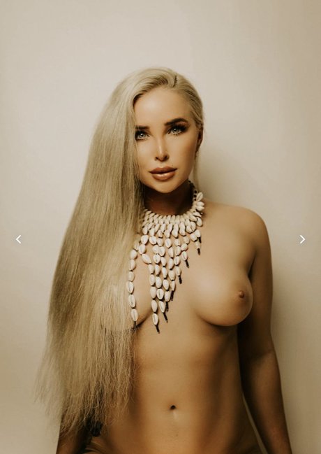 Foto di nudo di fuga di OnlyFans di Sav