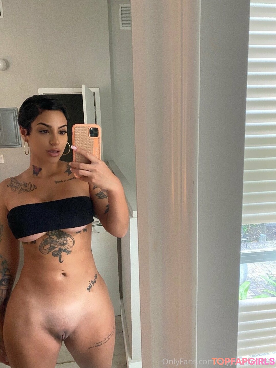 Foto di nudo di fuga di OnlyFans di Ava Alita #12 Foto di nudo di fuga di OnlyFans di Ava Alita #12