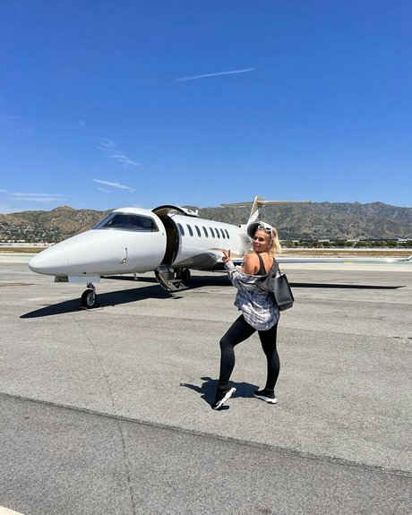 Paige Vanzant