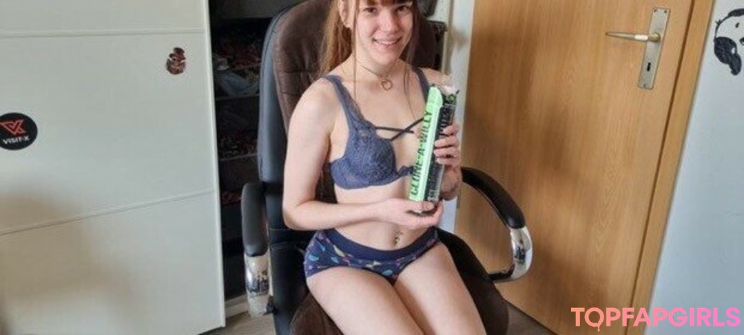 Foto di nudo di fuga di OnlyFans di Anne Eden #2 Foto di nudo di fuga di OnlyFans di Anne Eden #2