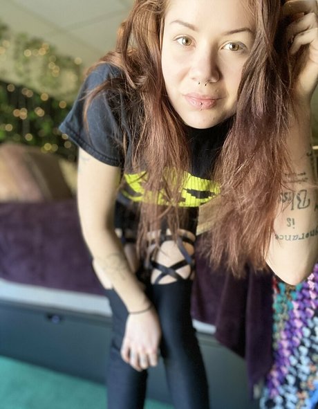 Foto di nudo di fuga di OnlyFans di Annasilk