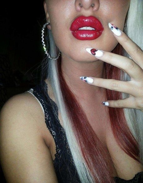 Foto di nudo di fuga di OnlyFans di Zrenjanin