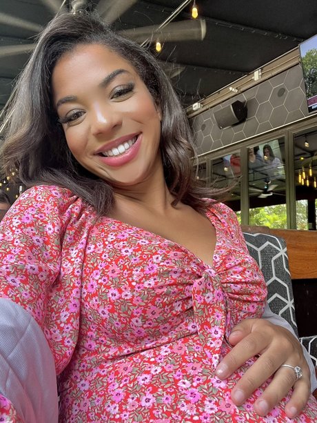 Foto di nudo di fuga di OnlyFans di Malinda Melendez