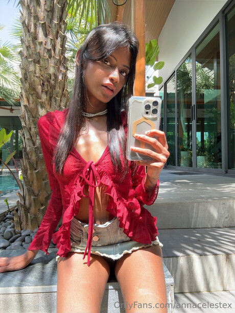 Foto di nudo di fuga di OnlyFans di Annacelestex