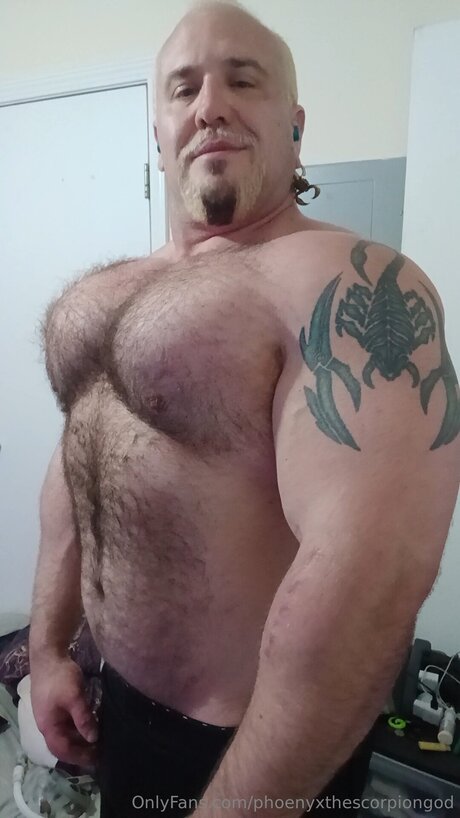 Foto di nudo di fuga di OnlyFans di Phoenyxthescorpiongod