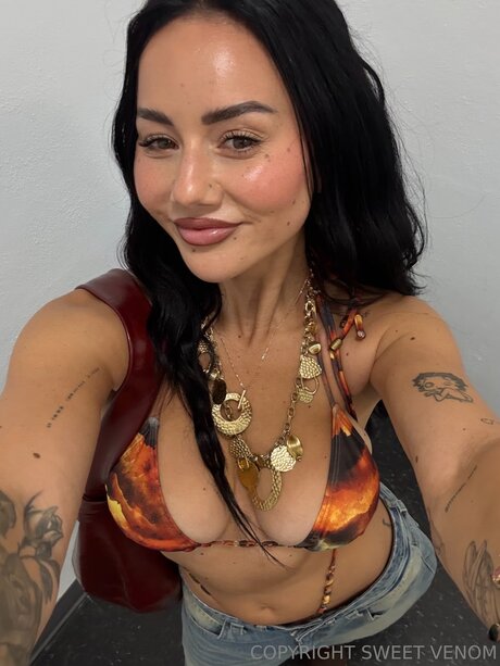Foto di nudo di fuga di OnlyFans di Zancsblackbook