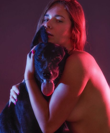 Foto di nudo di fuga di OnlyFans di Olivia Butt
