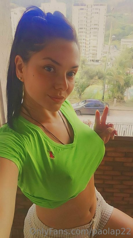 Foto di nudo di fuga di OnlyFans di Rebeca Burgos