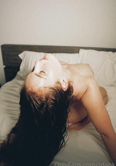 Zoe Rose