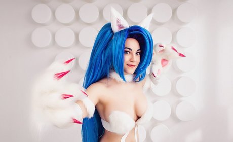Zoe Volf Cosplay