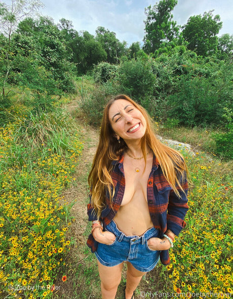 Zoebytheriverfree