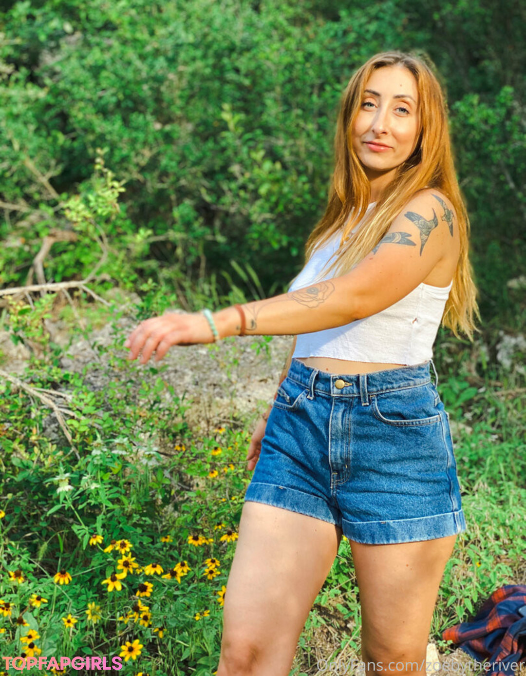 Foto di nudo di fuga di OnlyFans di Zoebytheriverfree #86 Foto di nudo di fuga di OnlyFans di Zoebytheriverfree #86