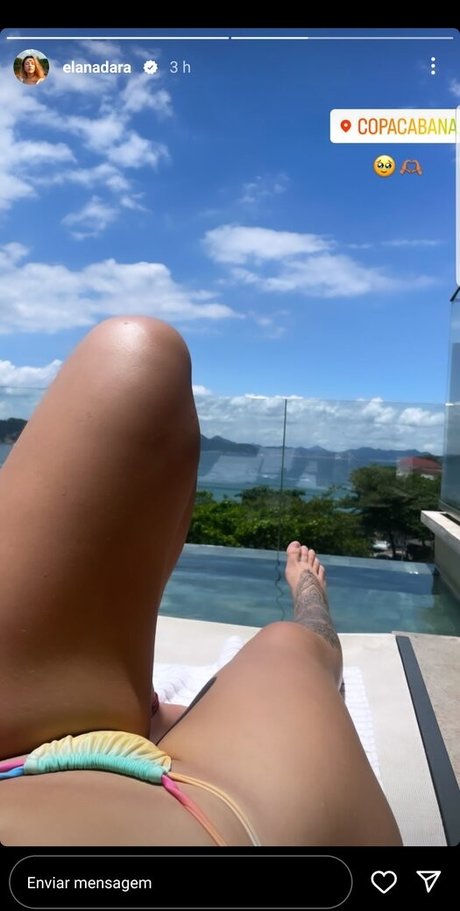 Foto di nudo di fuga di OnlyFans di Elana Dara