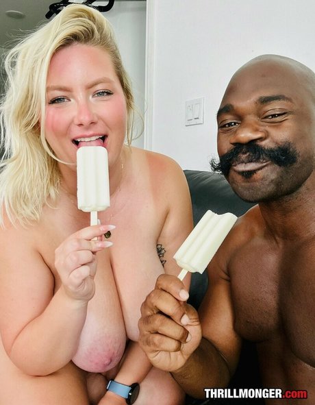 Foto di nudo di fuga di OnlyFans di Pawgdownthestreet121