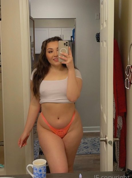 Foto di nudo di fuga di OnlyFans di Janie Fit