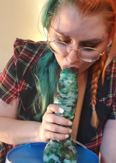 Peachykeenstine22