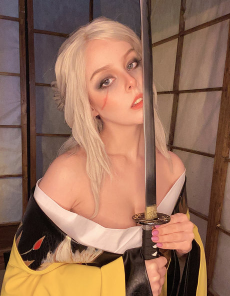 Helly Valentine