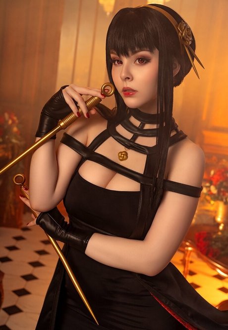 Helly Valentine