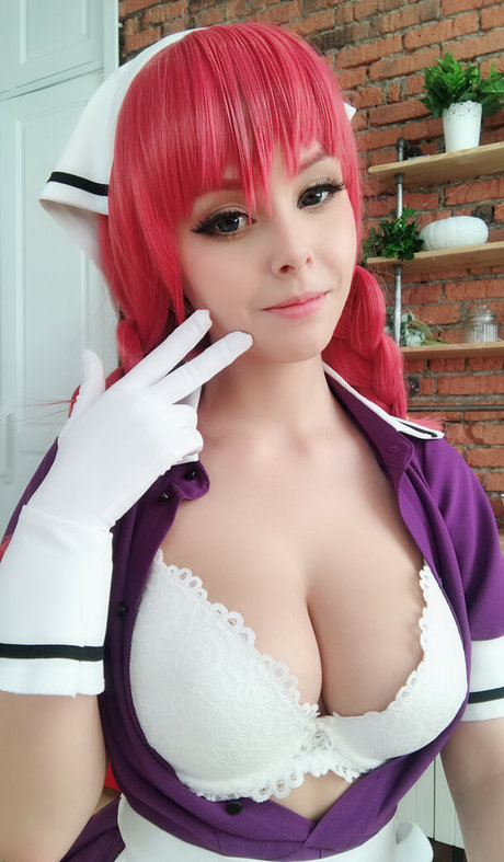 Helly Valentine