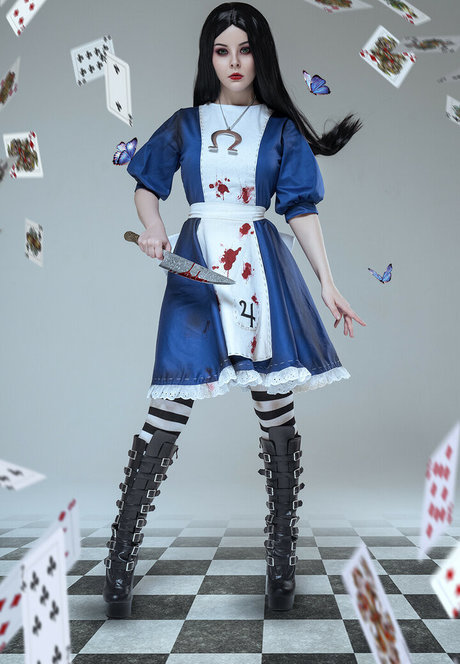 Helly Valentine