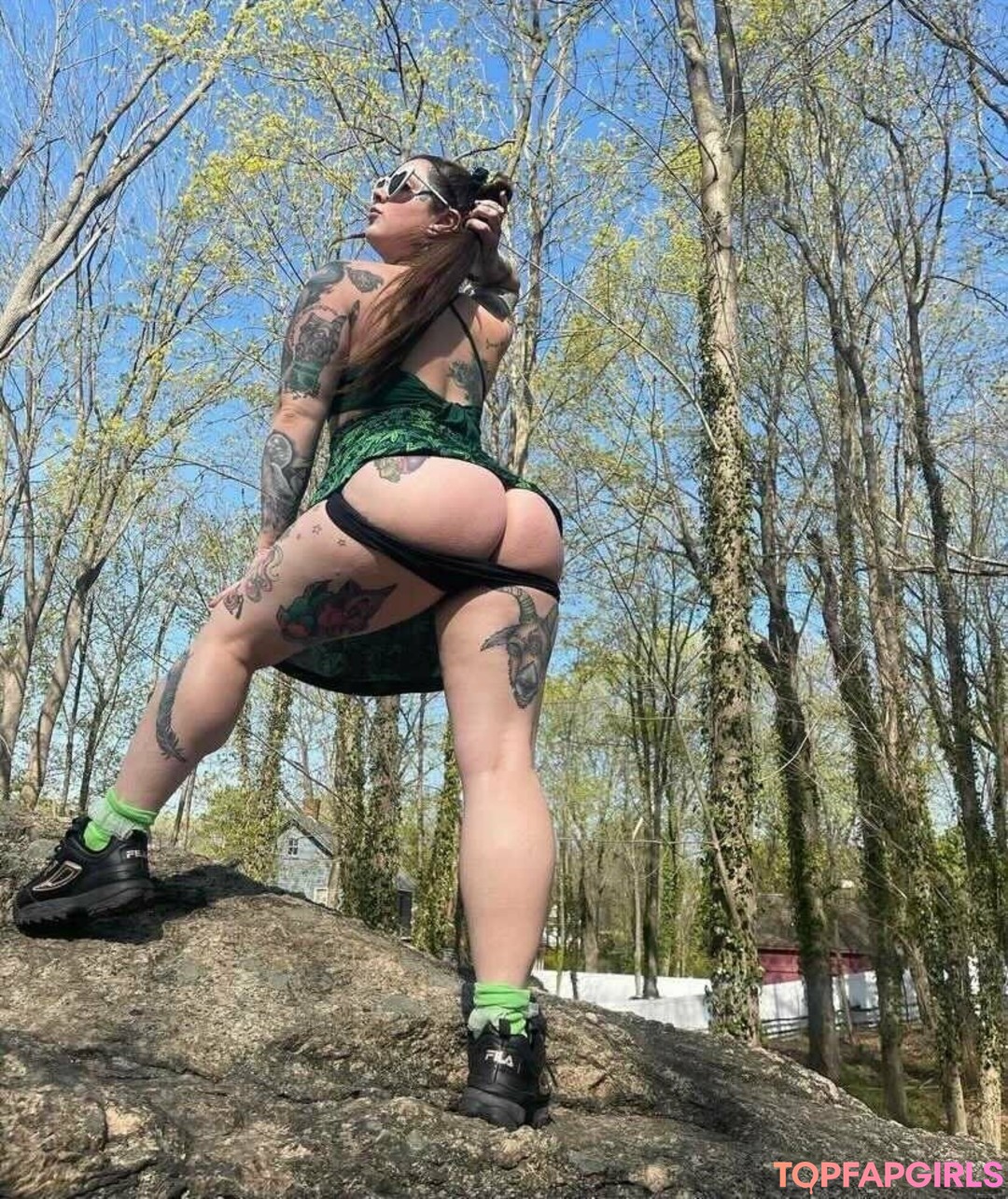 Foto di nudo di fuga di OnlyFans di Blackheartburlesque #31 Foto di nudo di fuga di OnlyFans di Blackheartburlesque #31