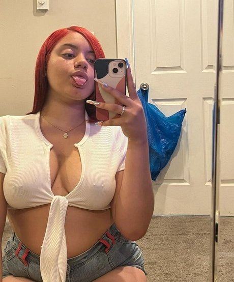 Foto di nudo di fuga di OnlyFans di Sesy Dadoll