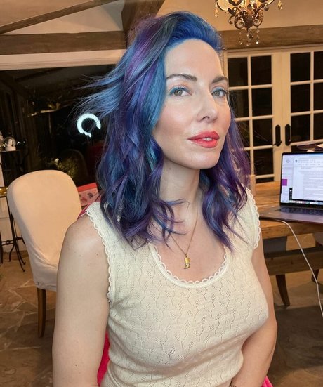 Whitney Cummings