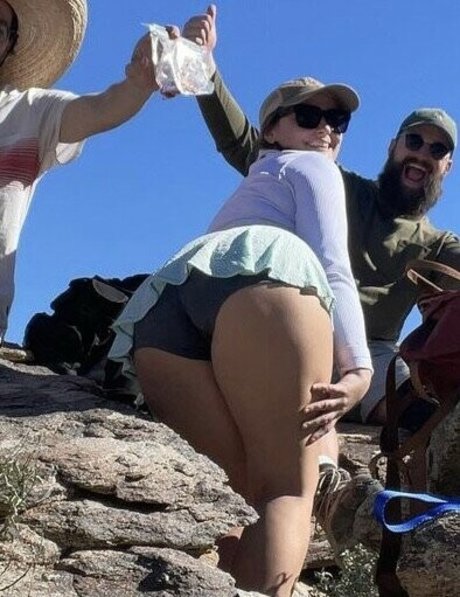 Justanotherbutt