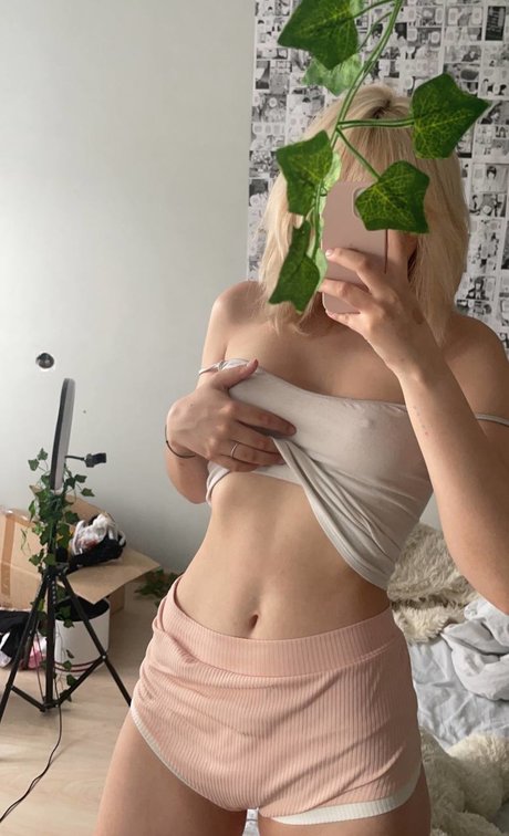 Baby_jeyy _jenny_sweety_