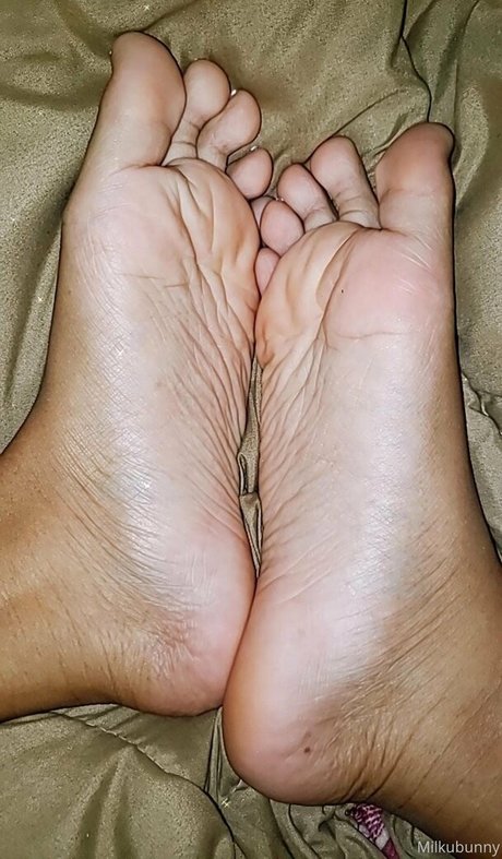 Foto di nudo di fuga di OnlyFans di Milkubunny