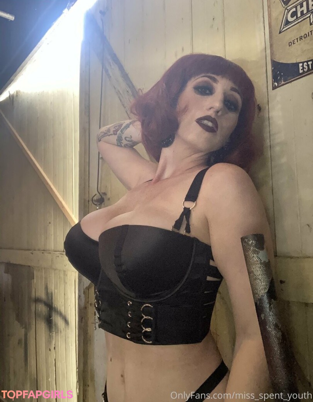 Foto di nudo di fuga di OnlyFans di Miss Spent Youth #203 Foto di nudo di fuga di OnlyFans di Miss Spent Youth #203