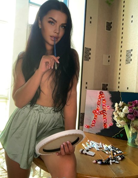 Foto di nudo di fuga di OnlyFans di Angelicalena