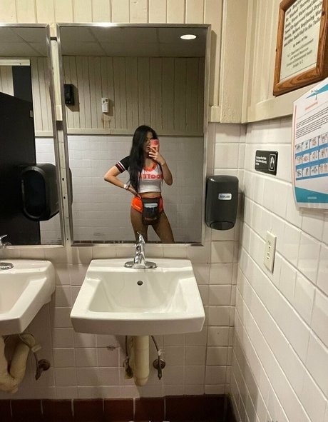 Andiipoops