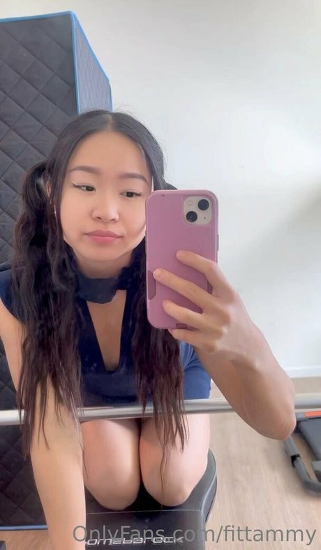 Foto di nudo di fuga di OnlyFans di Fittammy