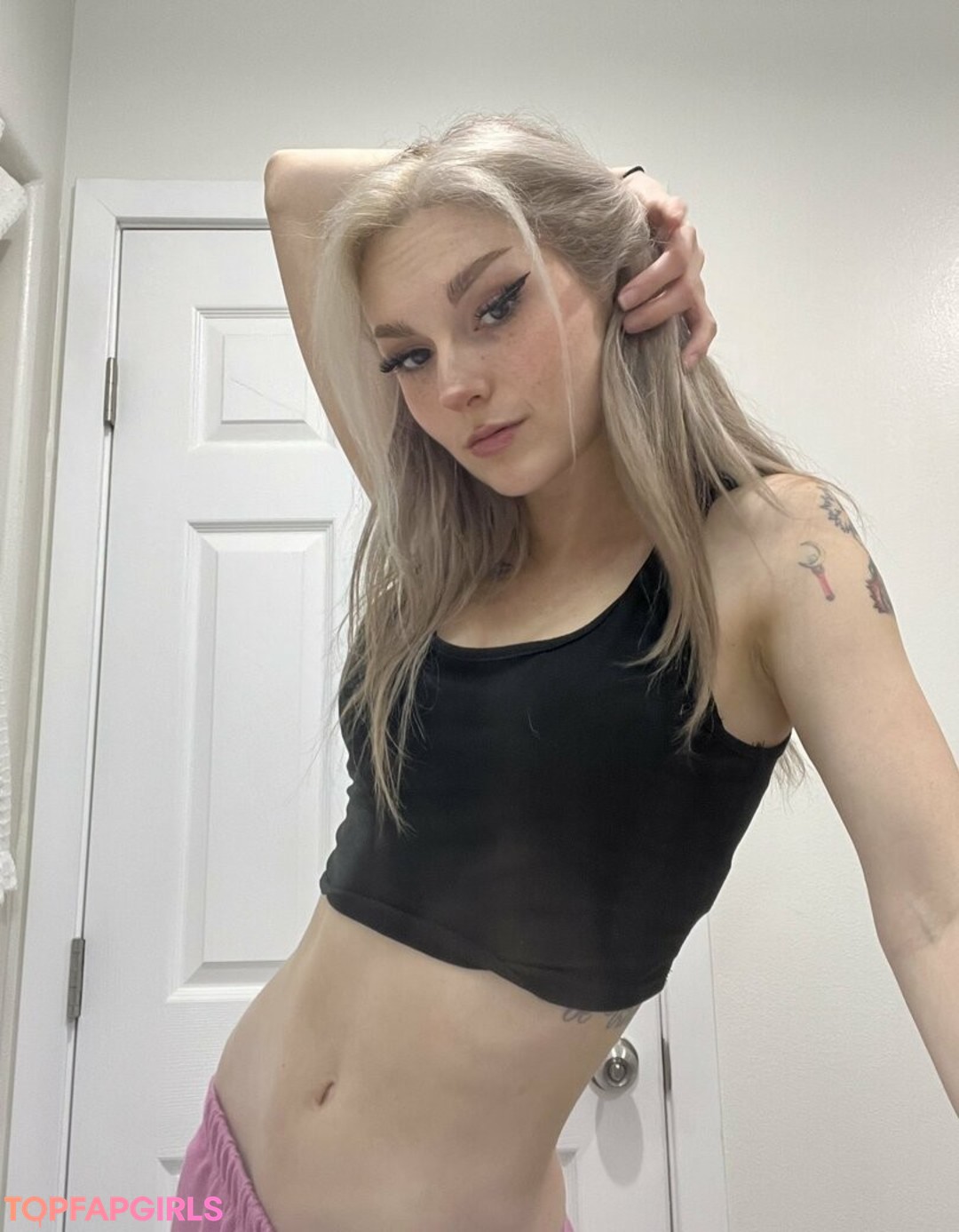 Foto di nudo di fuga di OnlyFans di Busy B Asmr #1103