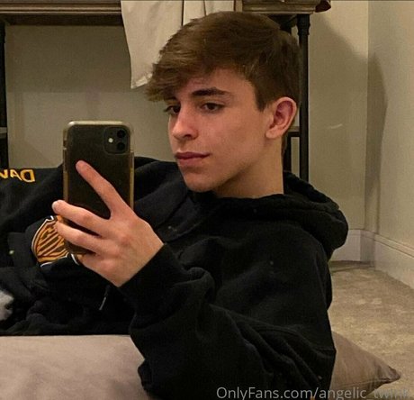 Foto di nudo di fuga di OnlyFans di Mxchcuevas