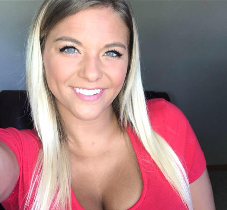 Foto di nudo di fuga di OnlyFans di Mckenna Demoe